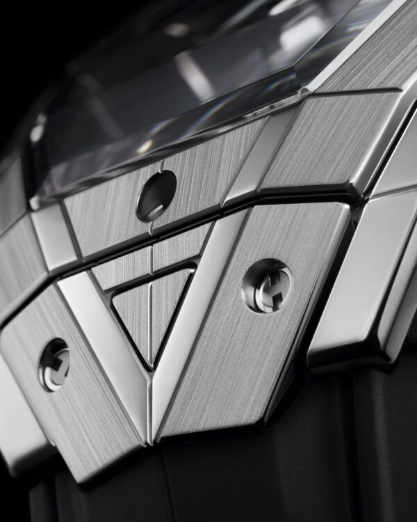 HUBLOT Bleu Titanium LIMITED EDTION - Image 3