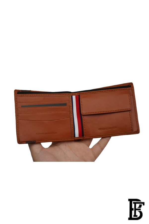 Tommy Hilfiger Men Leather Global Coin Wallet  Brown - Image 7