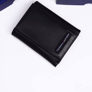 leather wallet by tommy wallet 1