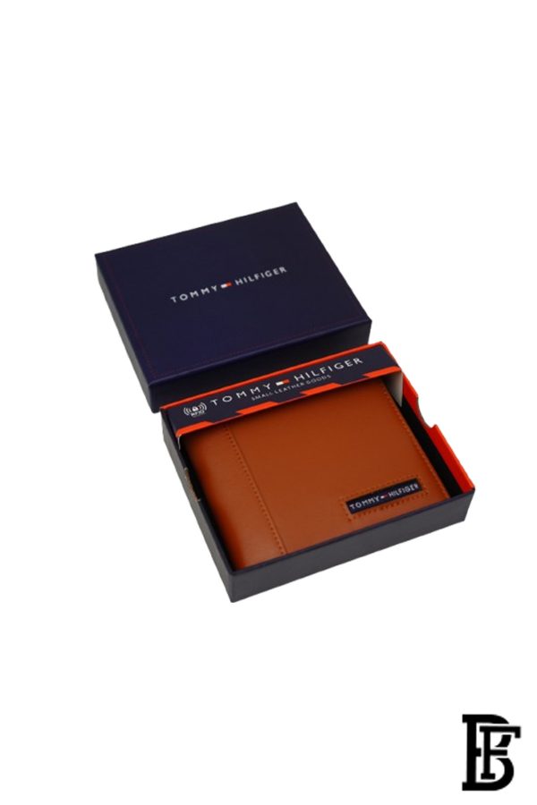 Men Wallet By Tommy Hilfiger