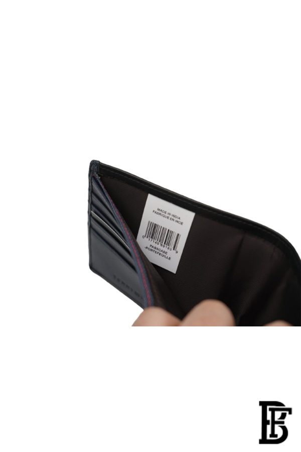 Tommy Hilfiger Wallet is a one to face solid style covered in light/black leather - Image 6