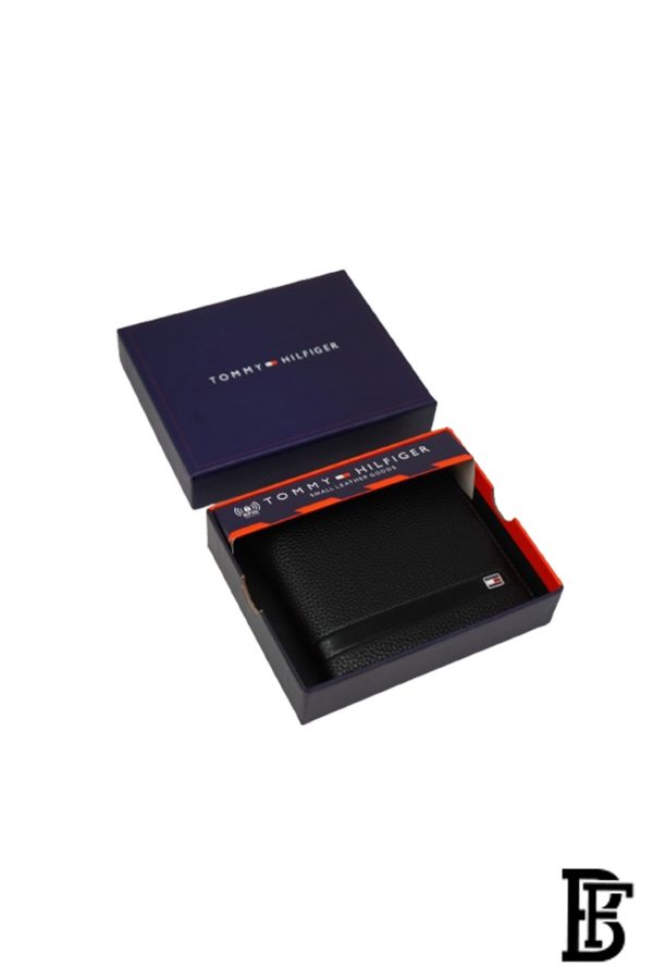 TOMMY HILFIGER Men Leather Wallet