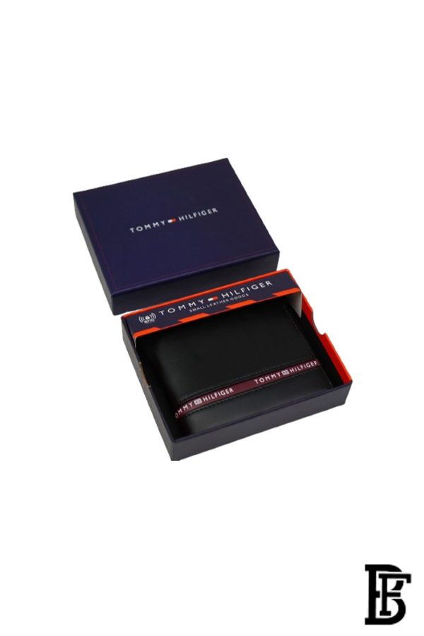 TOMMY HILFIGER Men Leather Wallet