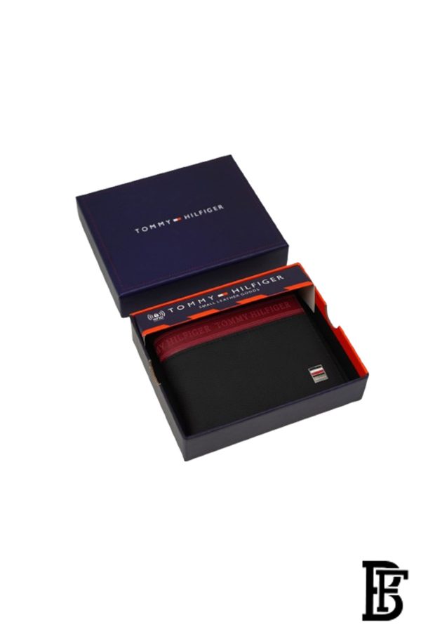 Tommy Hilfiger Leather Wallet for Men BLACK