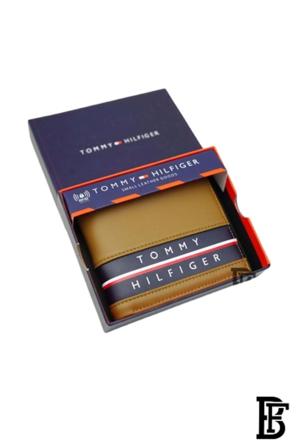 Tommy Hilfiger Rewey Men Leather Global Coin Wallet Olive